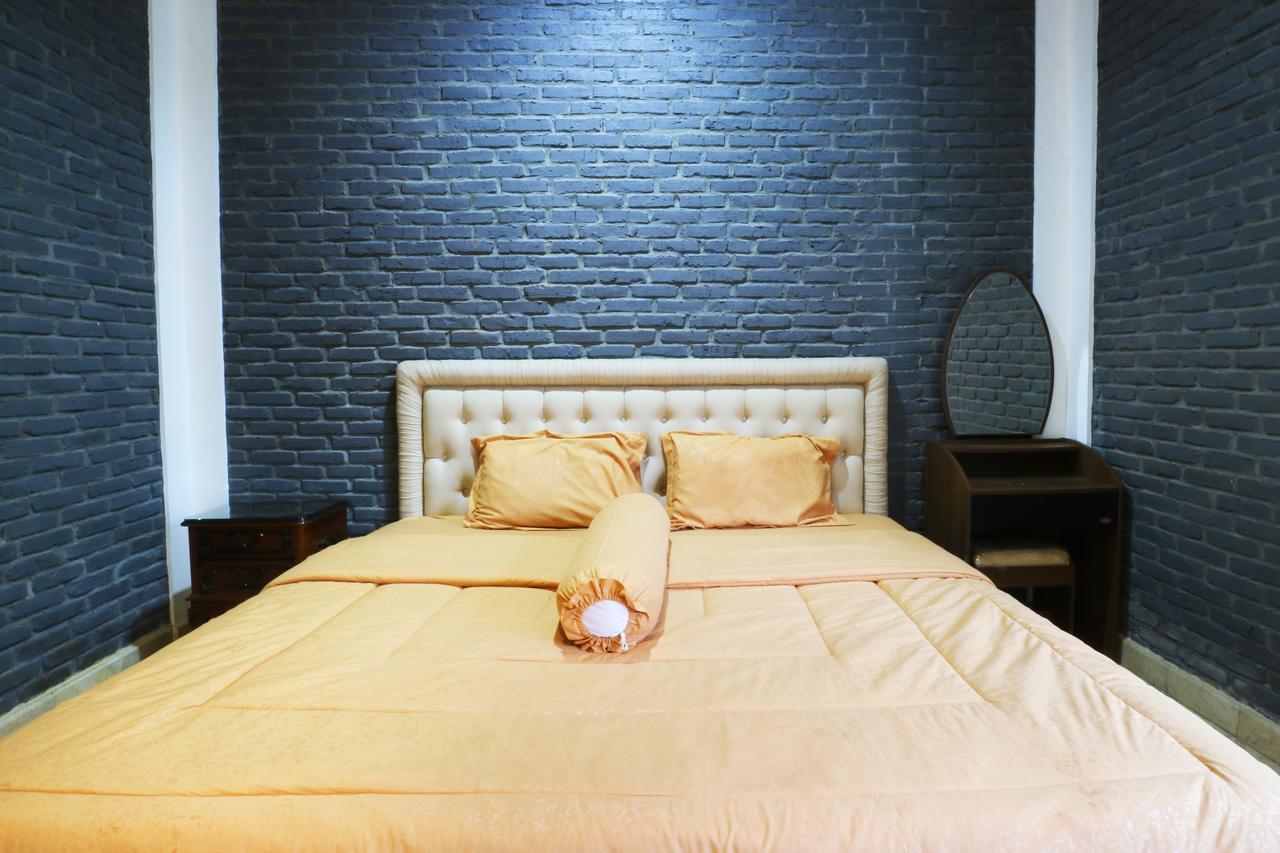 Villa Madani Paragajen ภายนอก รูปภาพ