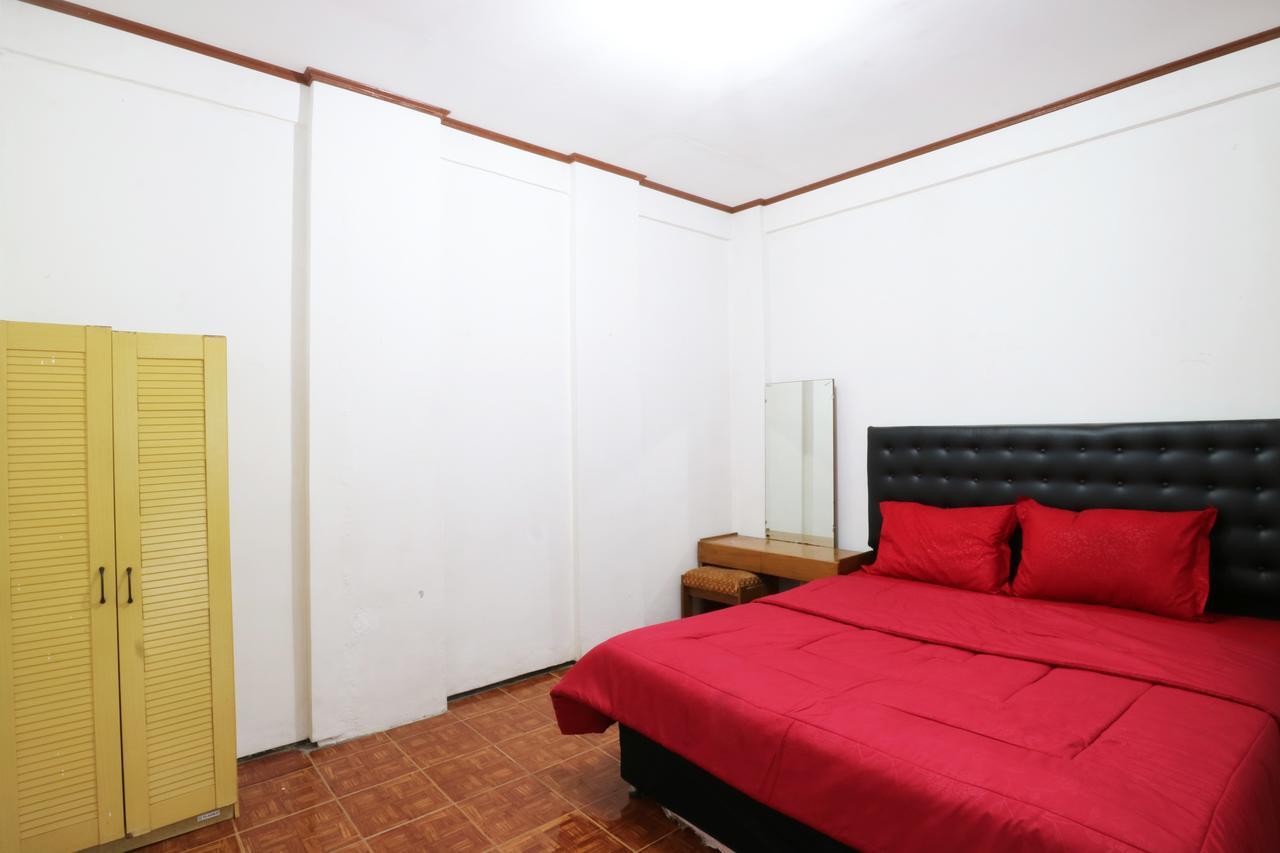 Villa Madani Paragajen ภายนอก รูปภาพ