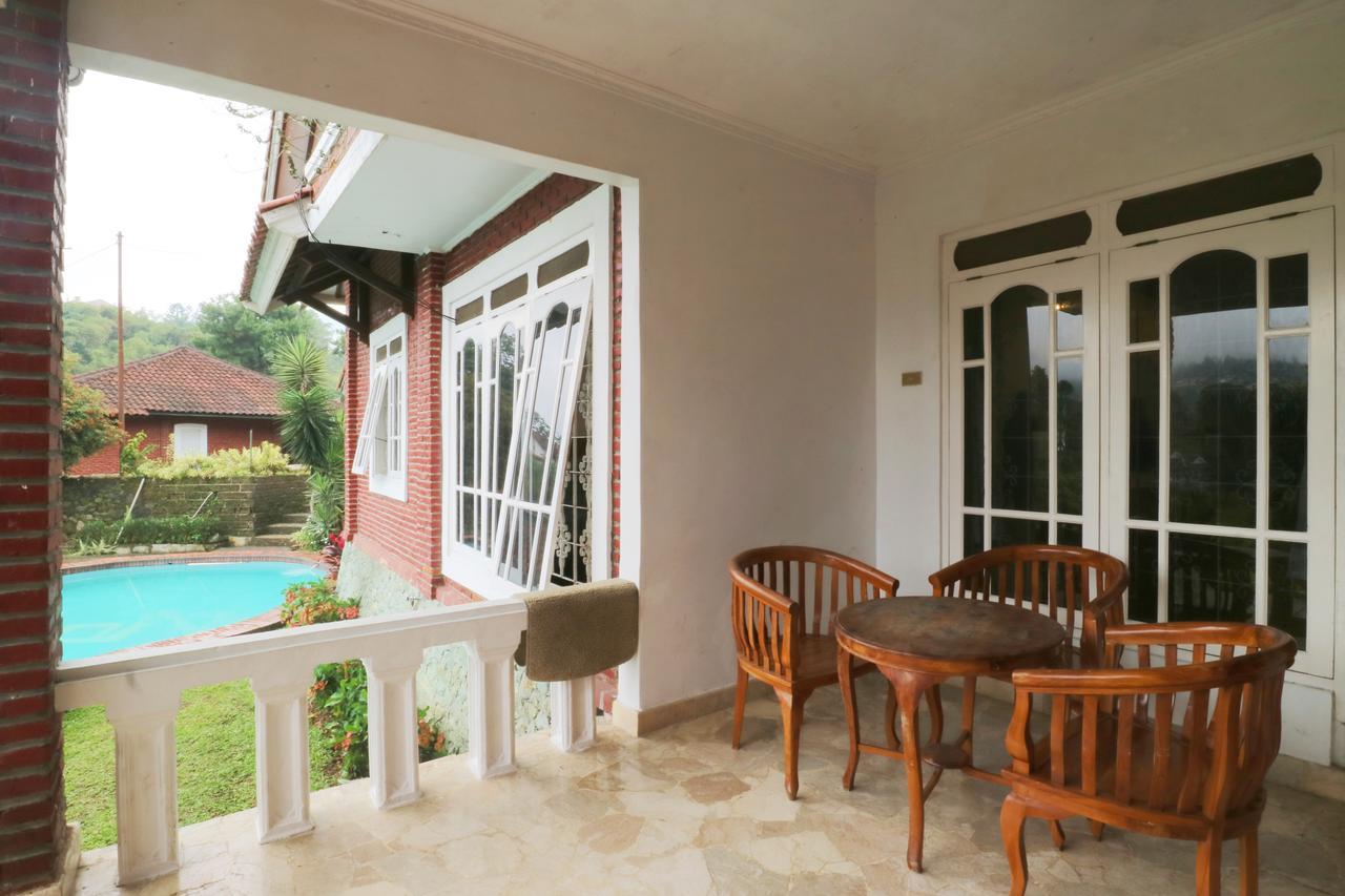Villa Madani Paragajen ภายนอก รูปภาพ