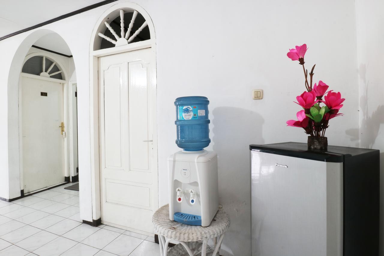 Villa Madani Paragajen ภายนอก รูปภาพ